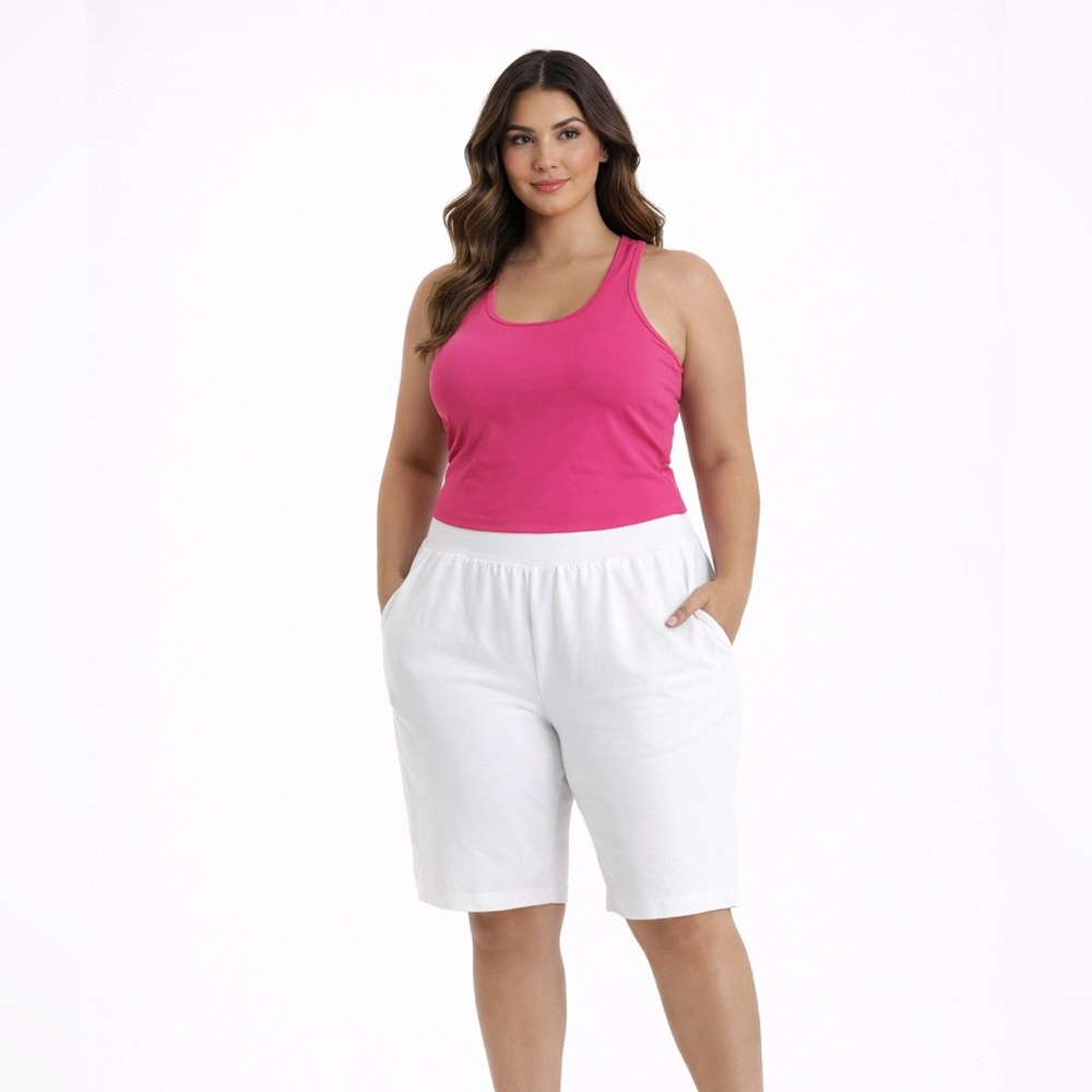 NWT White soft Skimmer Capri Pants